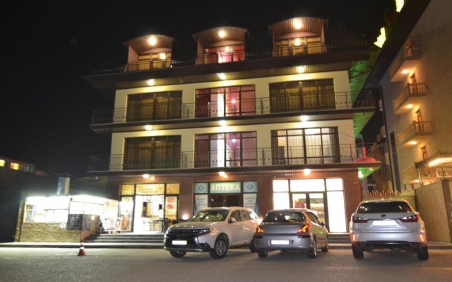 Laza Plaza Guest House