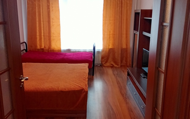 Na Dzerzhinskogo 38B Apartments