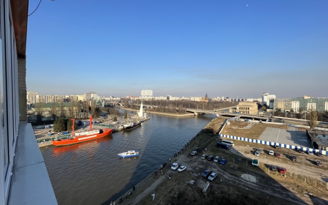 Квартира Двухкомнатная Портовая