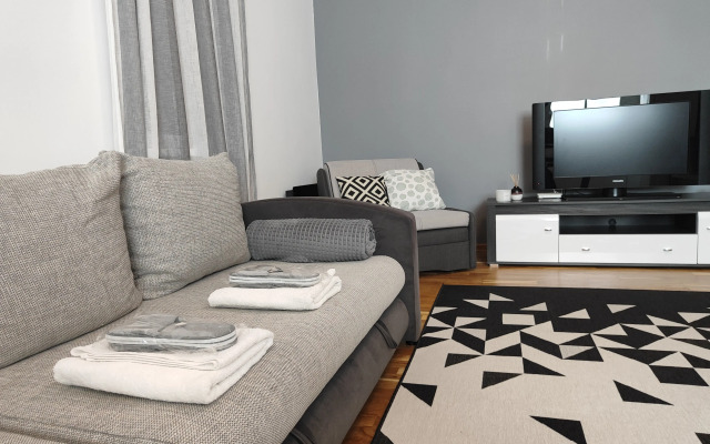 Апартаменты Black White в Светлогорске