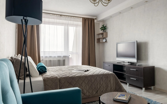Svetlaya Uyutnaya Odnokomnatnaya Flat