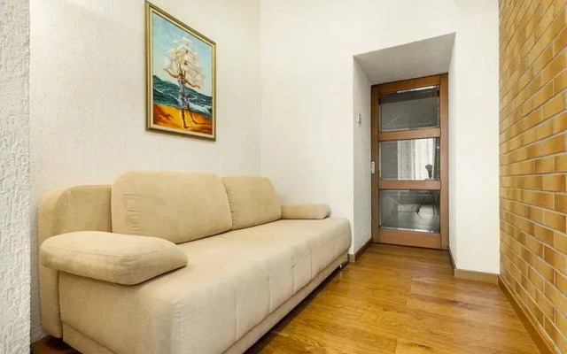 Квартира 4-комнатная Квартира на Васильевском Острове