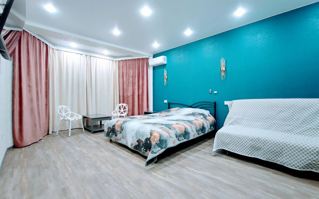 Lyuks s Konditsionerom i Boylerom v Tsentre Apartments