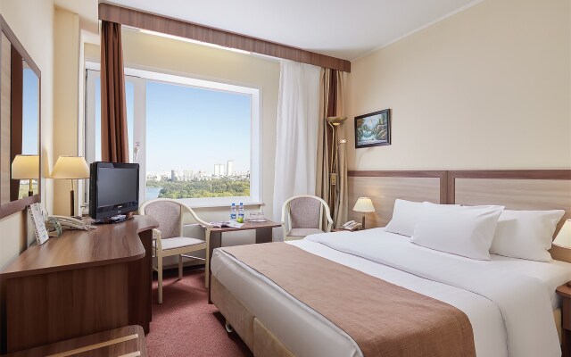 Aristokrat Oficial'nyj partnyor Otelya «Gamma» Izmajlovo Hotel