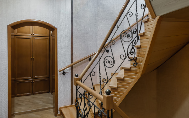 Shur Duplex Villa In Old City, Villa