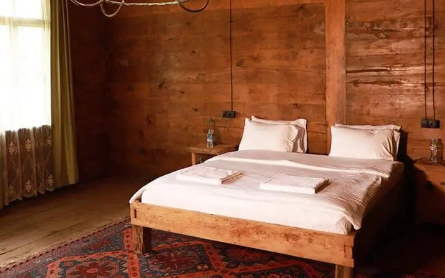 Отель Sazano Wine Cellar