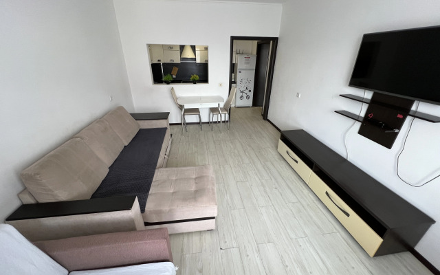 Квартира на Алтайской 24