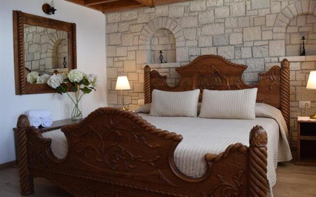 Bineri Hotel