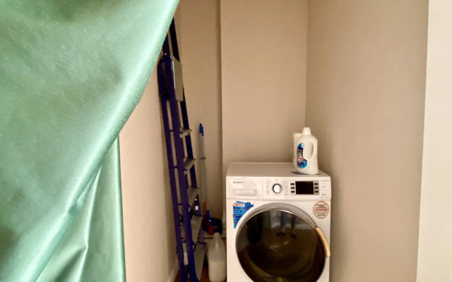 Na Bunimovicha Apartments