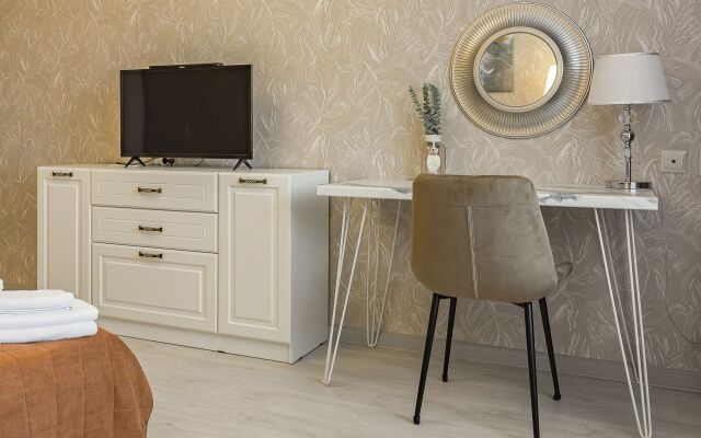 Luchshaya V Tsentre Flat