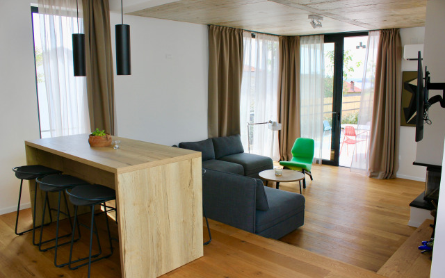 Вилла Sunny Garden