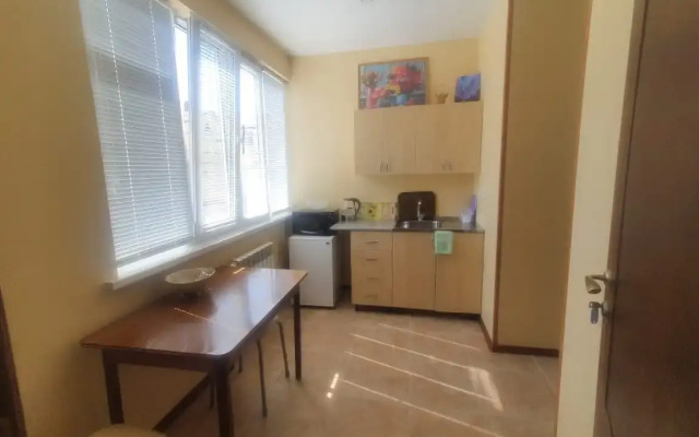 Sverdlova 37 Guest house