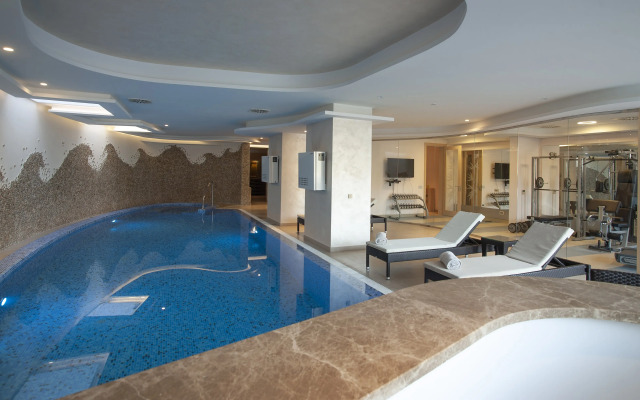 Alexandar Montenegro Luxury Suites & Spa Apartment Hotel