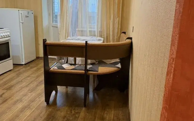 Квартира с новым ремонтом на улице Сергея Преминина 14