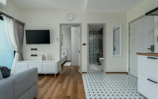 Vsego lish 350 Metrov ot Morya Apartments