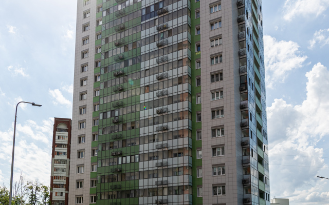 Green-4-Uyutnaya Studiya V Tsentre Flat