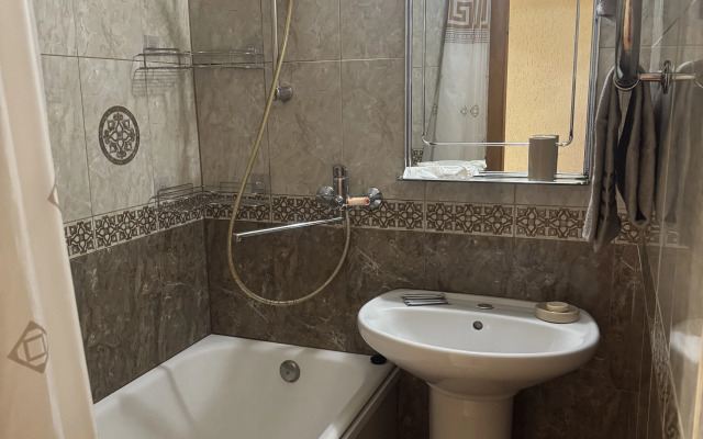 Dmitrovskoye Shosse 43 Flat