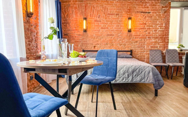 U Fontanki S Parkovkoy Flat