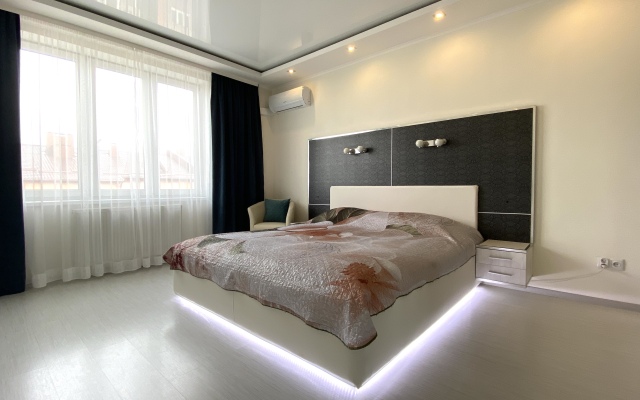 Royal Stylish Apartments u Korolevskikh vorot Flat