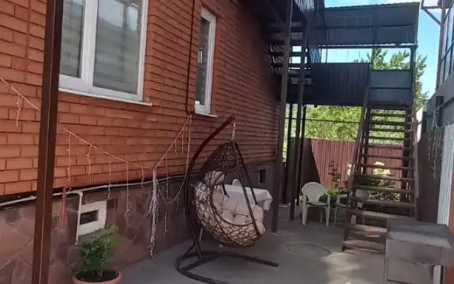 Меблированные комнаты на Дмитрия Донского 2А