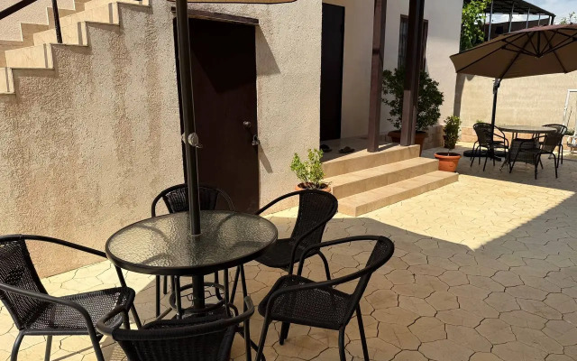 Amra Guest House