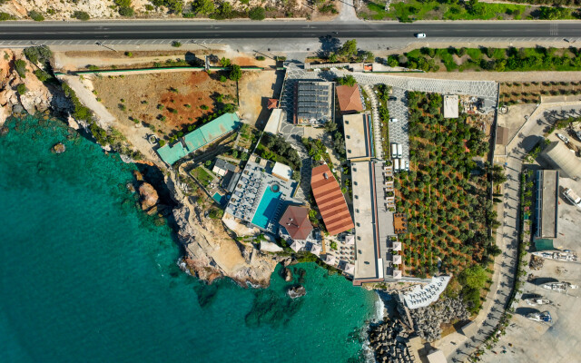 Ada Port Hotel - Adults Only
