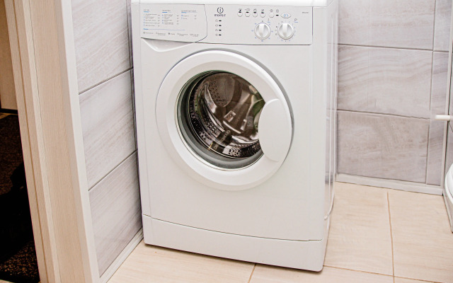 Na Lineynoy 122 Flat