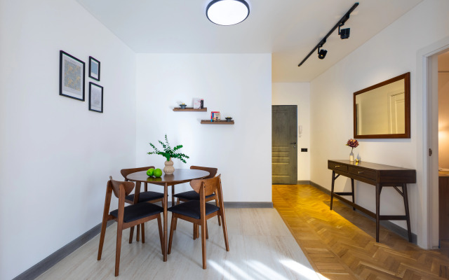 KeyGo #0148 1 Bedroom Design near Saryan Street Apartments