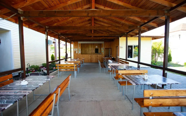 Bronau Asya Guest house