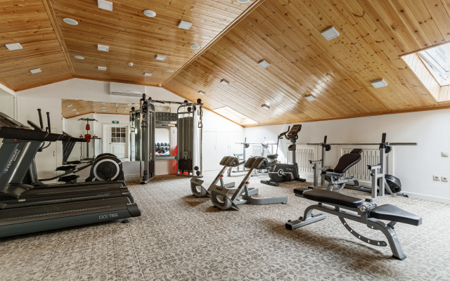 Arium Hotel