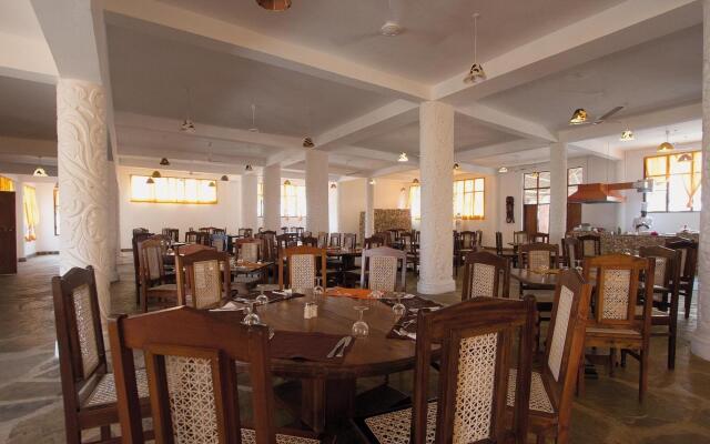 Jumbo Watamu All Inclusive Hotel