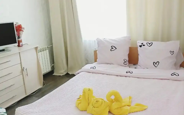Апартаменты Like Home на Октябрьской 43