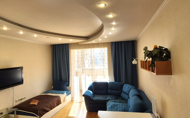 Bolshaya Svetlaya Na Kolpakova Flat