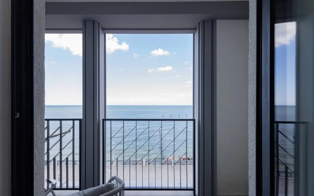 S Vidom Na More Promenade Apartment
