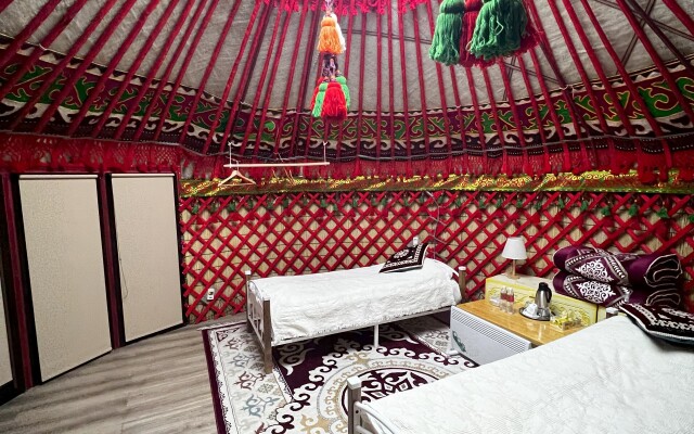 As A Nomad Naryn Glemping