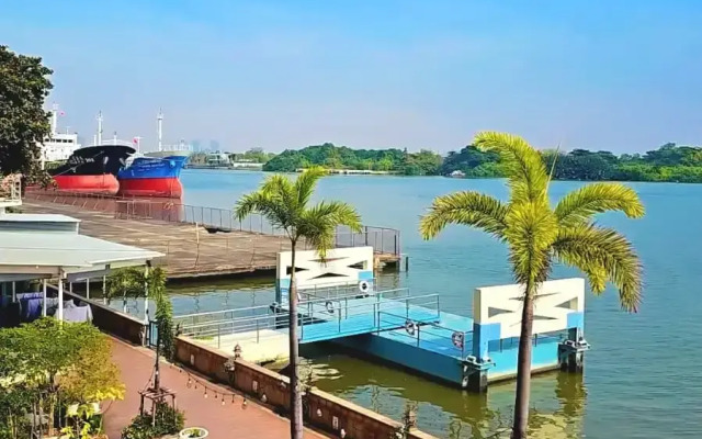 Apartment hotel River Front 6