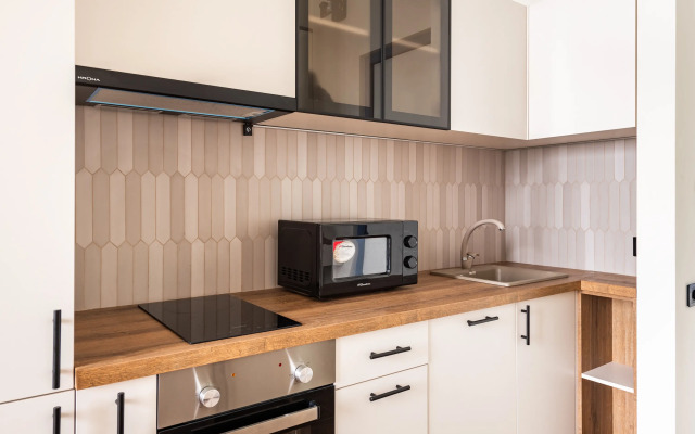 Lesenk v oblaka 41 etazh Flat