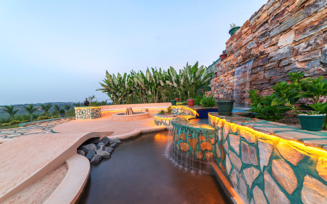 Masheda Palms Resort Hotel