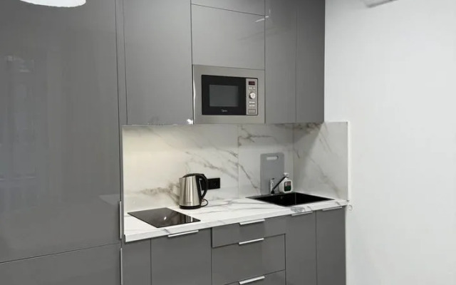 V Zhk Biznec-Klassa C Zakpytoj Terpitoriej Flat