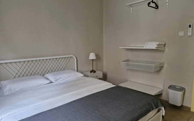 Hostel Roks