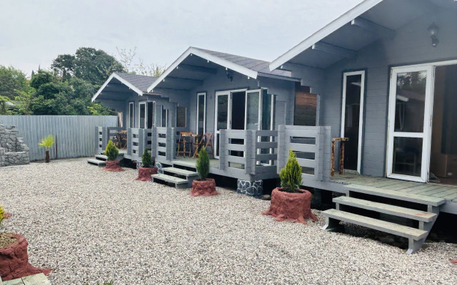 Eko-Domiki Dzhin Mini Hotel