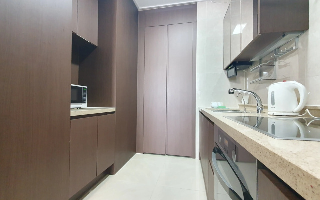 Apartamenty 19et. 2h komn.kv s sikarnym vidom na Mecet' Hazret Sultan