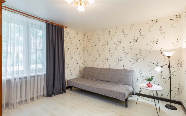 Inndays Apartments na Obrucheva 49 Flat