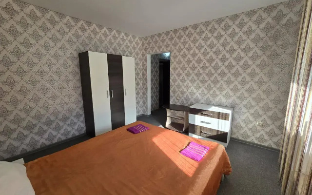 Elbrus Hotel