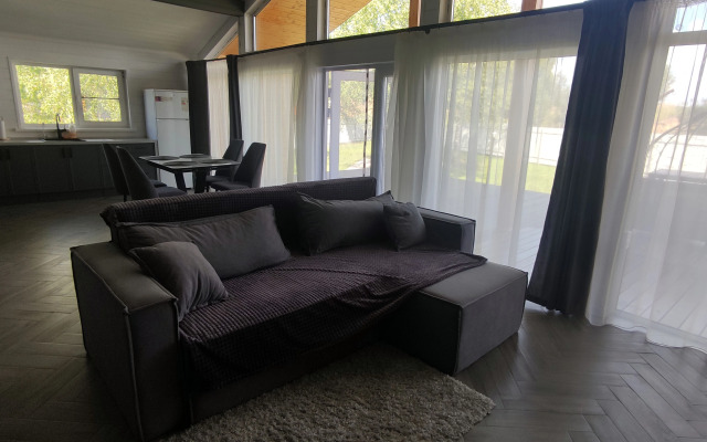 Solnechny Senezh Guest house