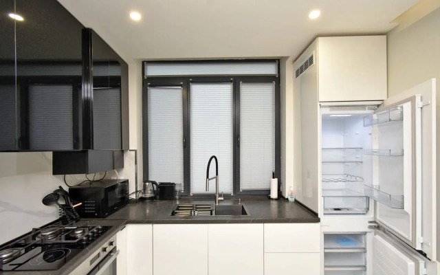 2-Komn. Kvartira Na Ul. Saryyana Flat
