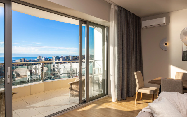 Апартаменты Элитная 3к с Потрясающим Видом на Море