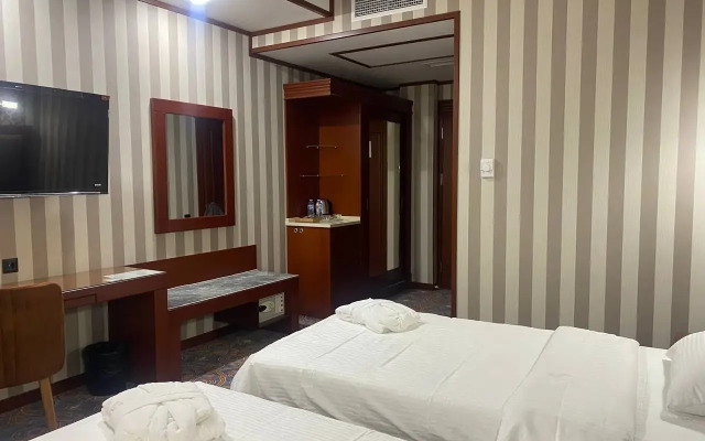 Rakat Komfort Hotel