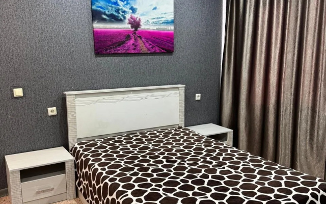 Apartamenty na ulice Lazurnaa 9