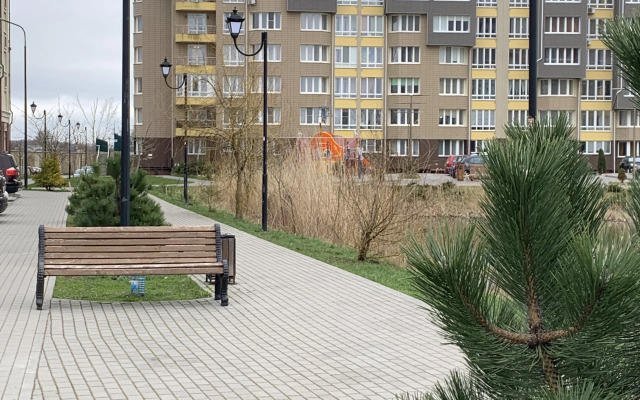 Evrodvushka u morya Krants -Park Flat